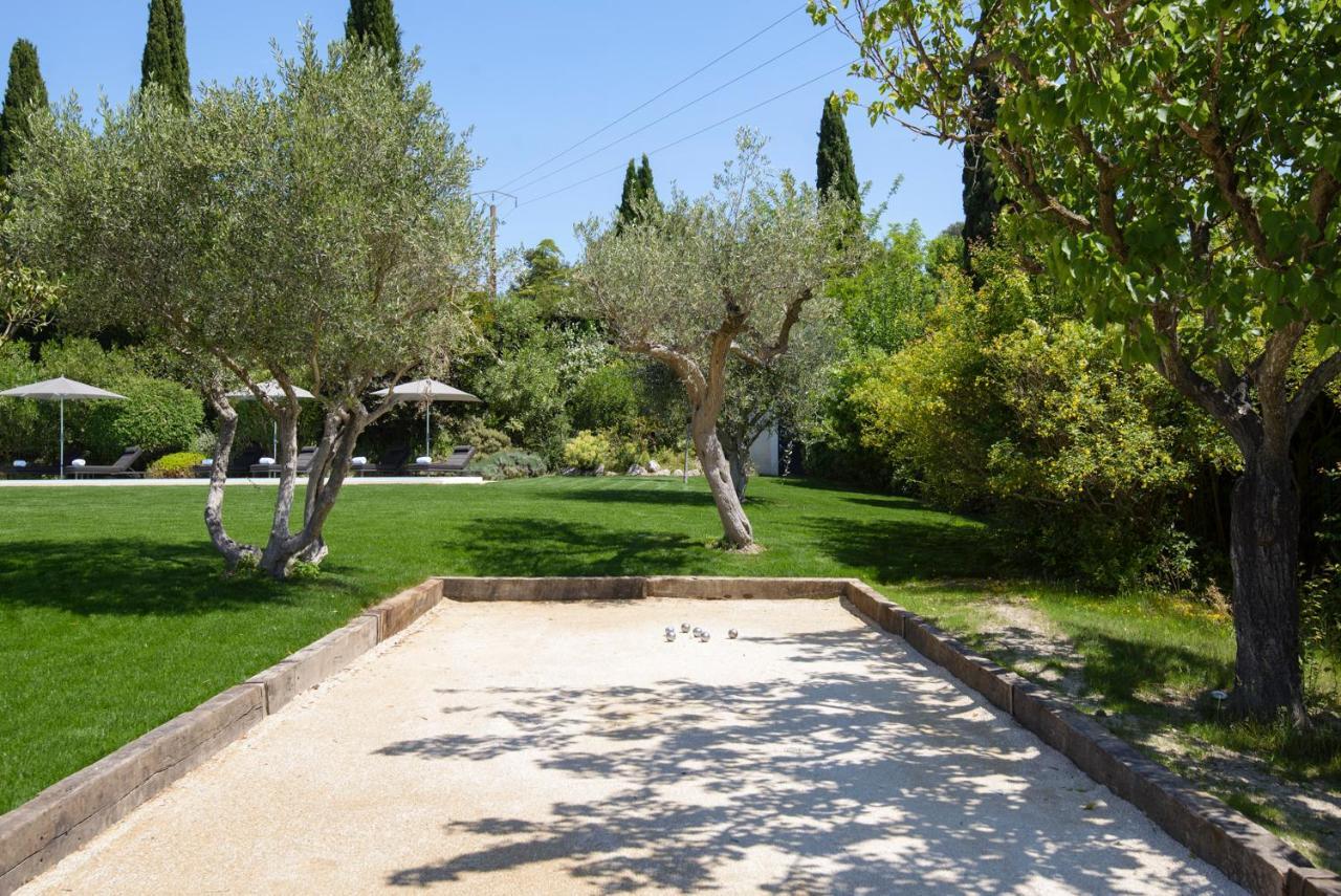 Hotel Le Vallon De Valrugues & 5*