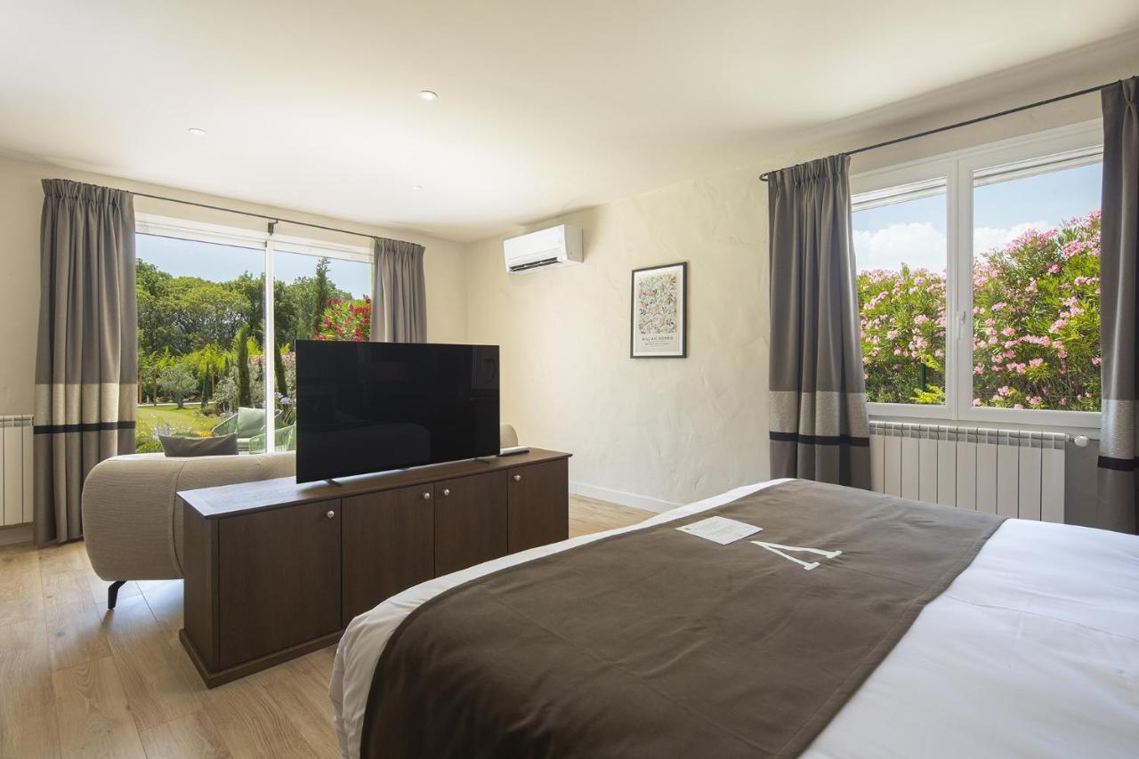 Hotel Le Vallon De Valrugues & Saint-Remy-de-Provence