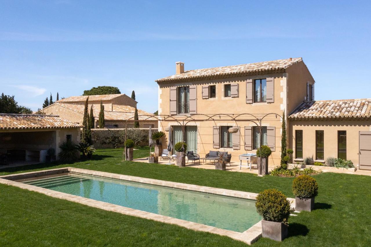 Hotel Le Vallon De Valrugues & 5*
