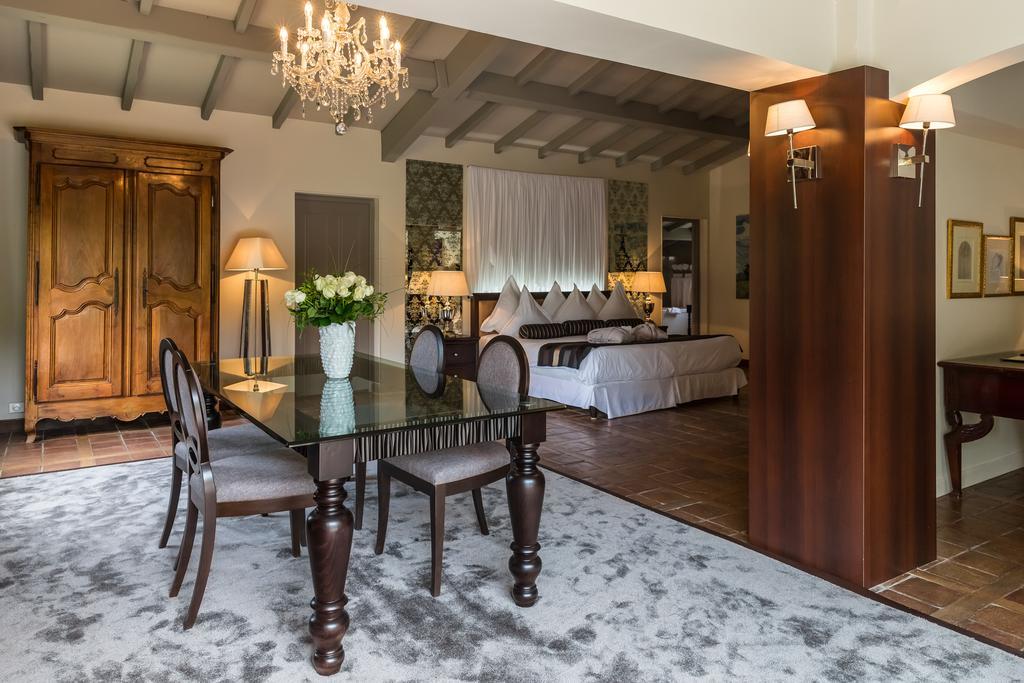 Le Vallon De Valrugues & Hotel 5*